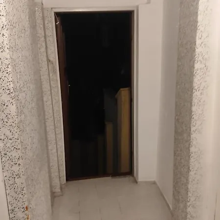 луиза * Βάρνα